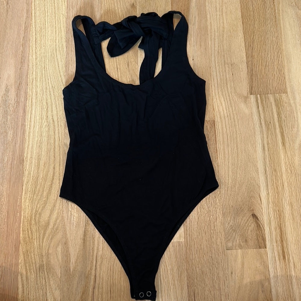 Forever 21 black Bodysuit size S
